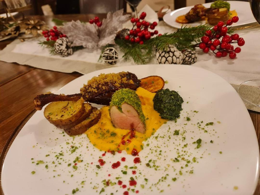 7Soapte Timișu de Jos Esterno foto